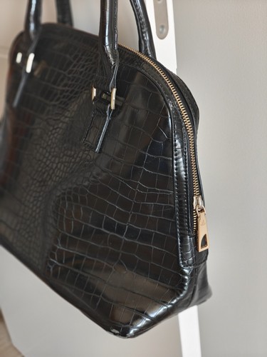 JLO Jennifer Lopez Black Women Handbag, Manhatten Bowler Bag Black Faux leather - Foto 4 di 24