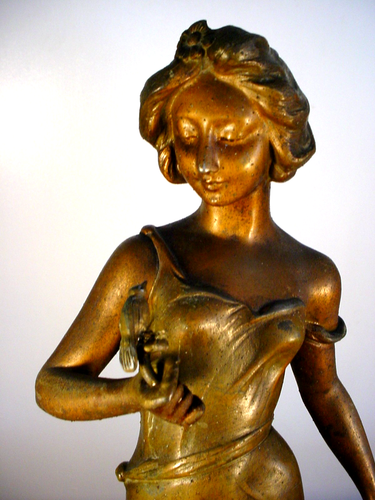 Art Nouveau Spelter Figurine Lady with Bird - A. De Ranieri - Picture 6 of 12