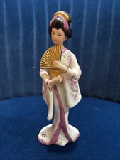 Vintage Japanese Geisha with Fan Statue Figurine Purple Ceramic Porcelain  6.5"