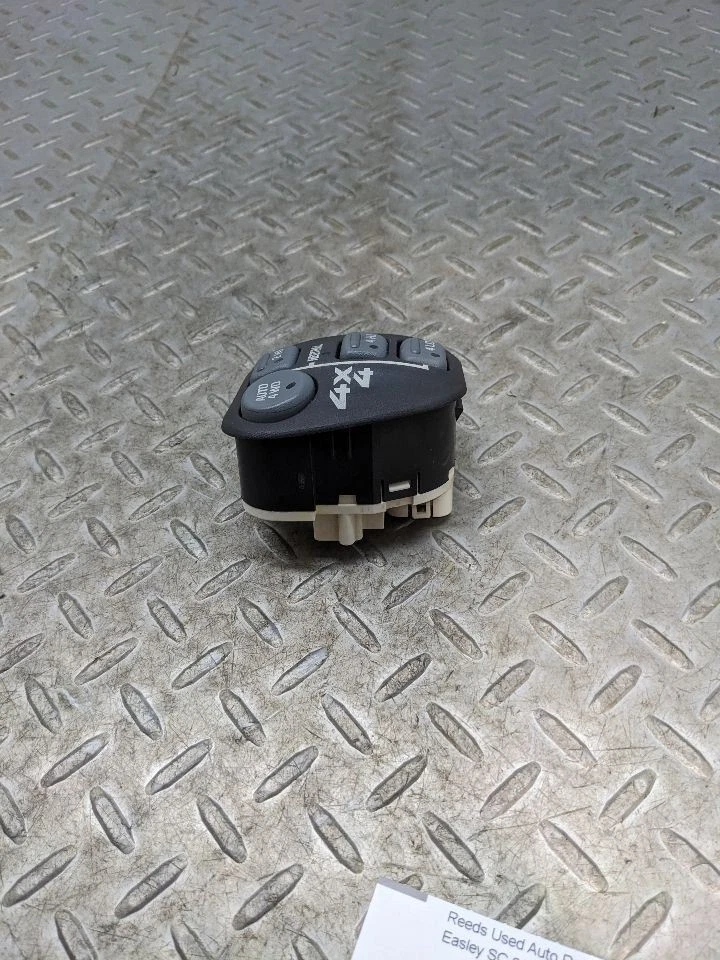 Interruptor selector caja transferencia Chevrolet Blazer GMC Jimmy 1998-2004 4x4 OE1159837 Foto 4 de 4
