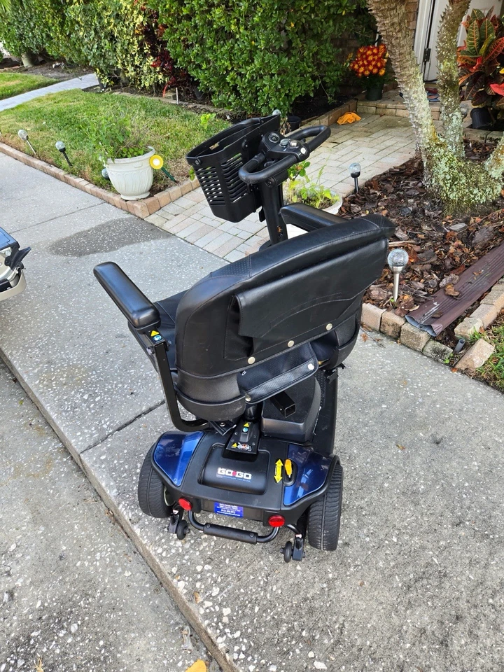 Scooter de movilidad eléctrica deportivo Pride Go-Go camioneta local eléctrica de 3 ruedas Foto 2 de 3