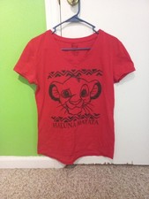 Hakuna Matata Lion King Simba T-shirt Size L Disney - Used