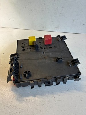 460023260 GM Fuse Box Relay Box 519070106 2003-2011 Saab 9-3 12804331