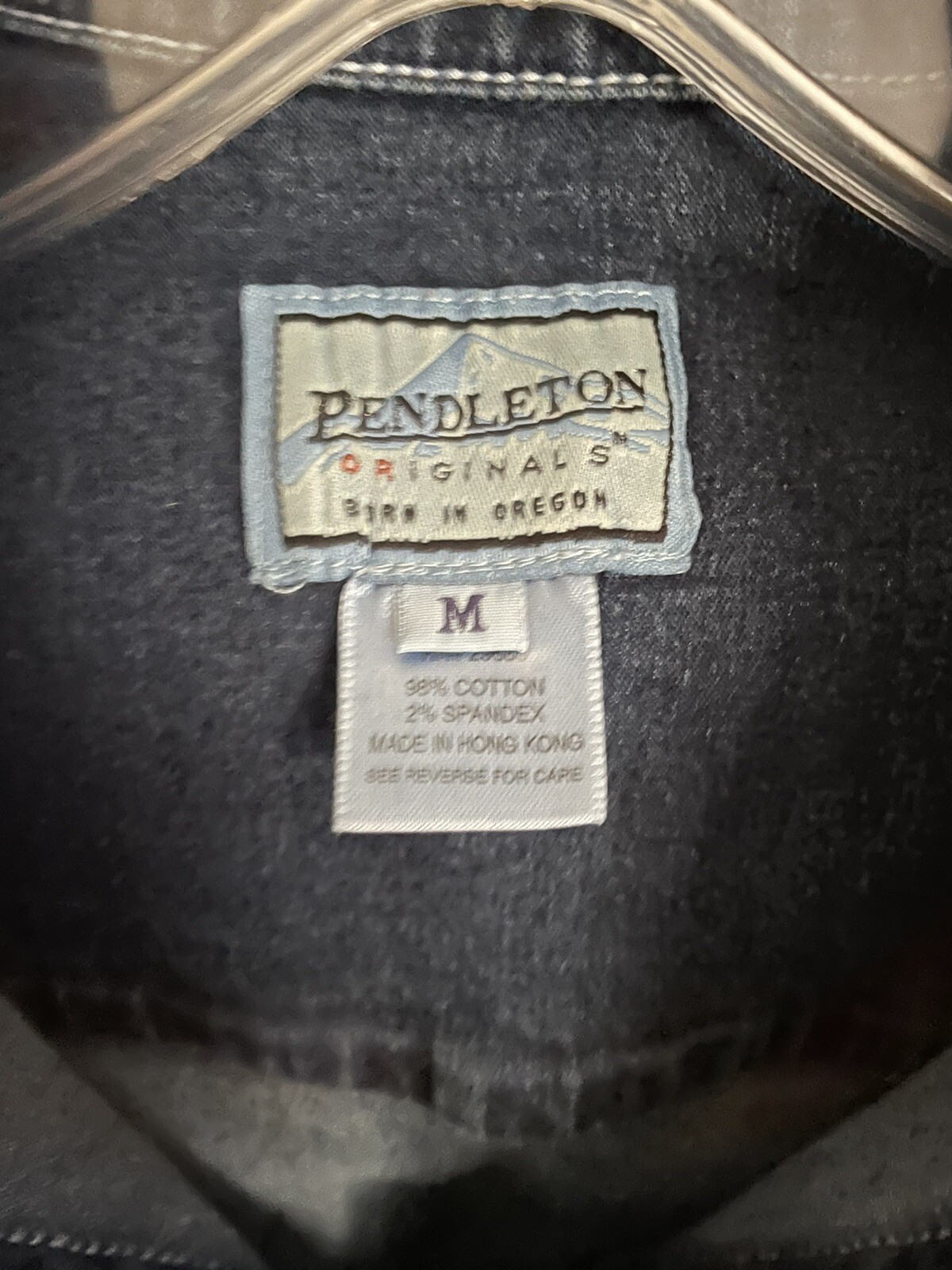 PENDLETON BLUE DENIM JEAN JACKET SIZE MEDIUM - image 2