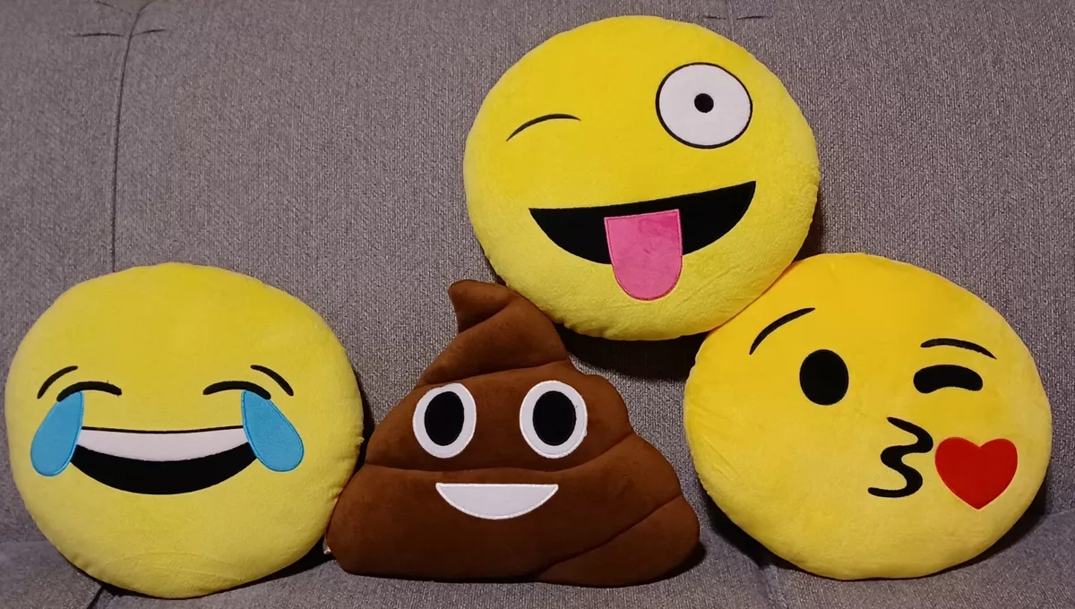 EMOTICON EMOJI SOFT YELLOW ROUND CUSHION PILLOW STUFFED PLUSH TOY FLUSHED 