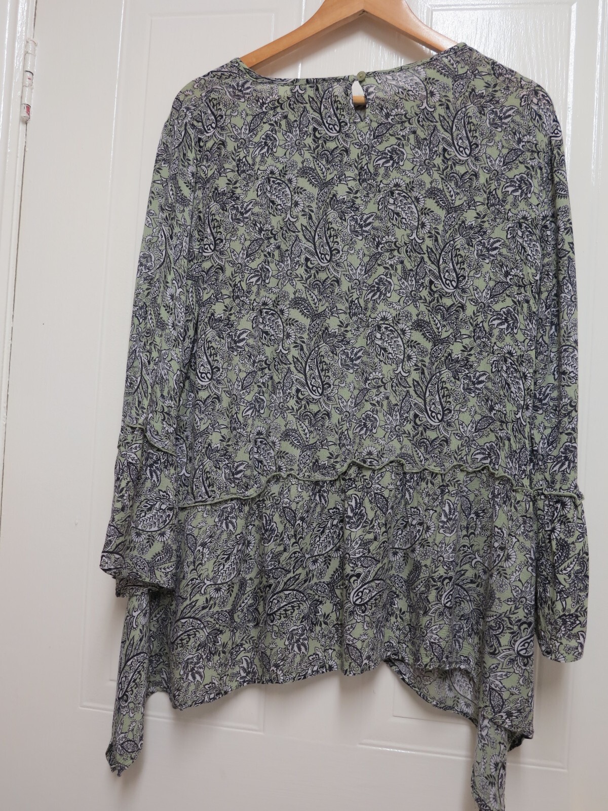 Green floral top by Klass size 12 eBay