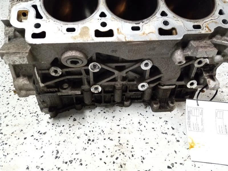 ENGINE BLOCK 2.3L VIN H 8TH DIGIT fits FORD ESCAPE 2008 - Image 4 of 4