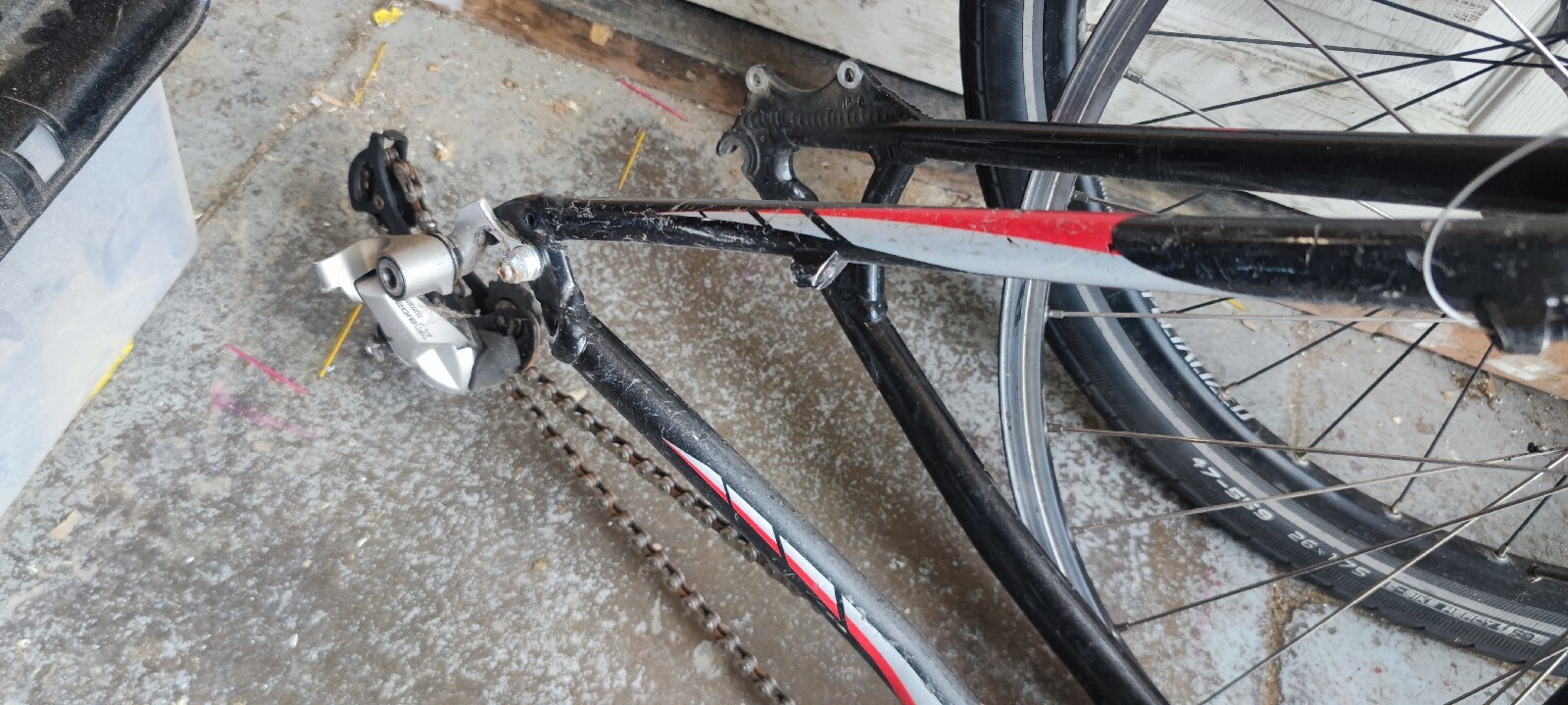 specialized hardrock mountain bike. Spares or Repair. Some nice parts