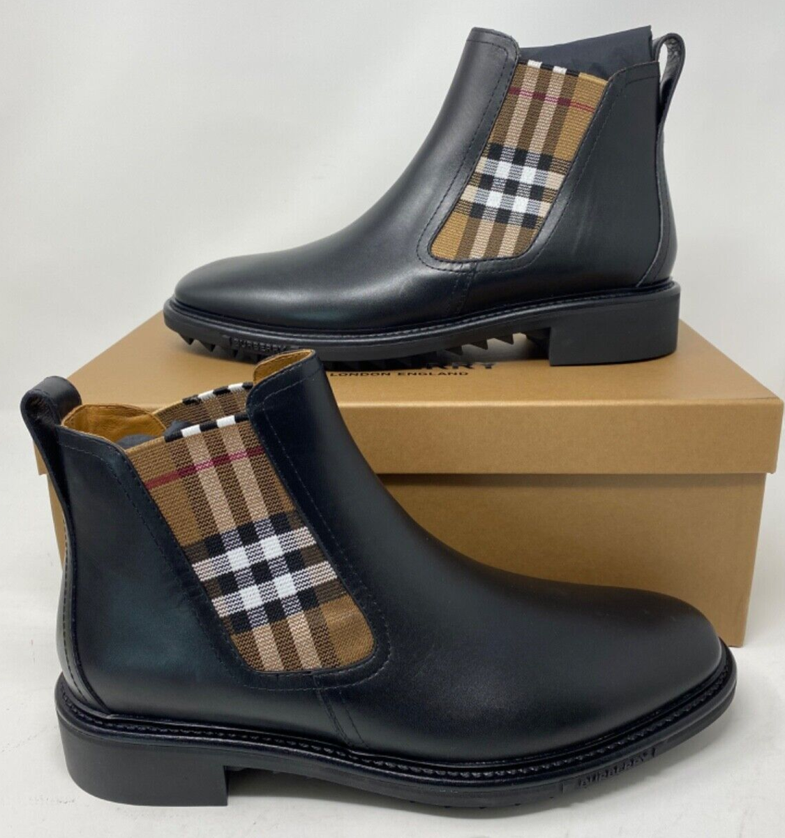 Men\'s Burberry leather Chelsea boots . Size 43 Men main image 3