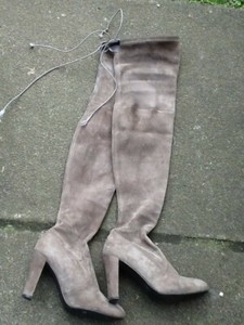 stuart weitzman russell bromley boots