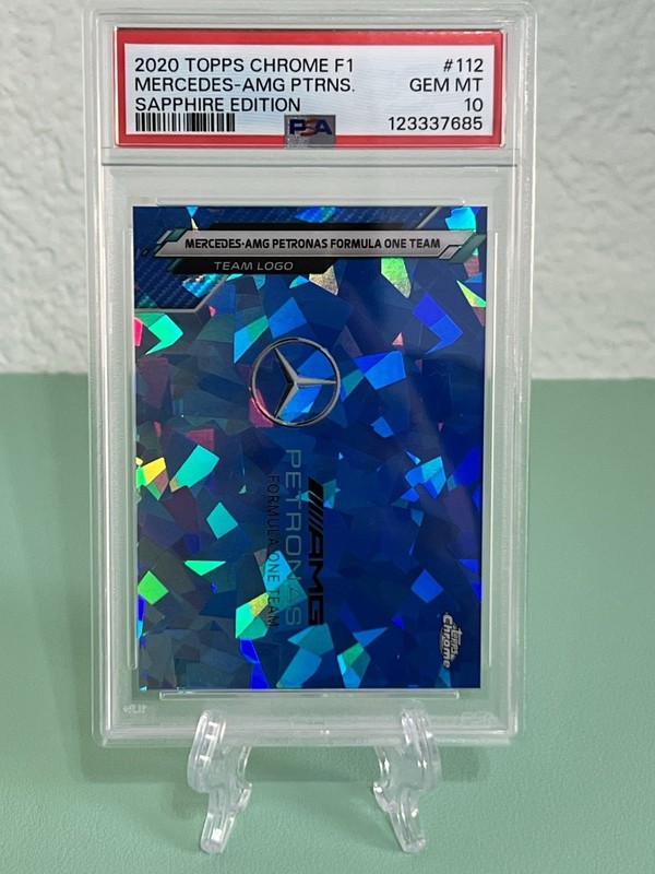 2020 TOPPS CHROME FORMULA 1 SAPPHIRE ED MERCEDES-AMG PETRONAS F1 TEAM PSA 10
