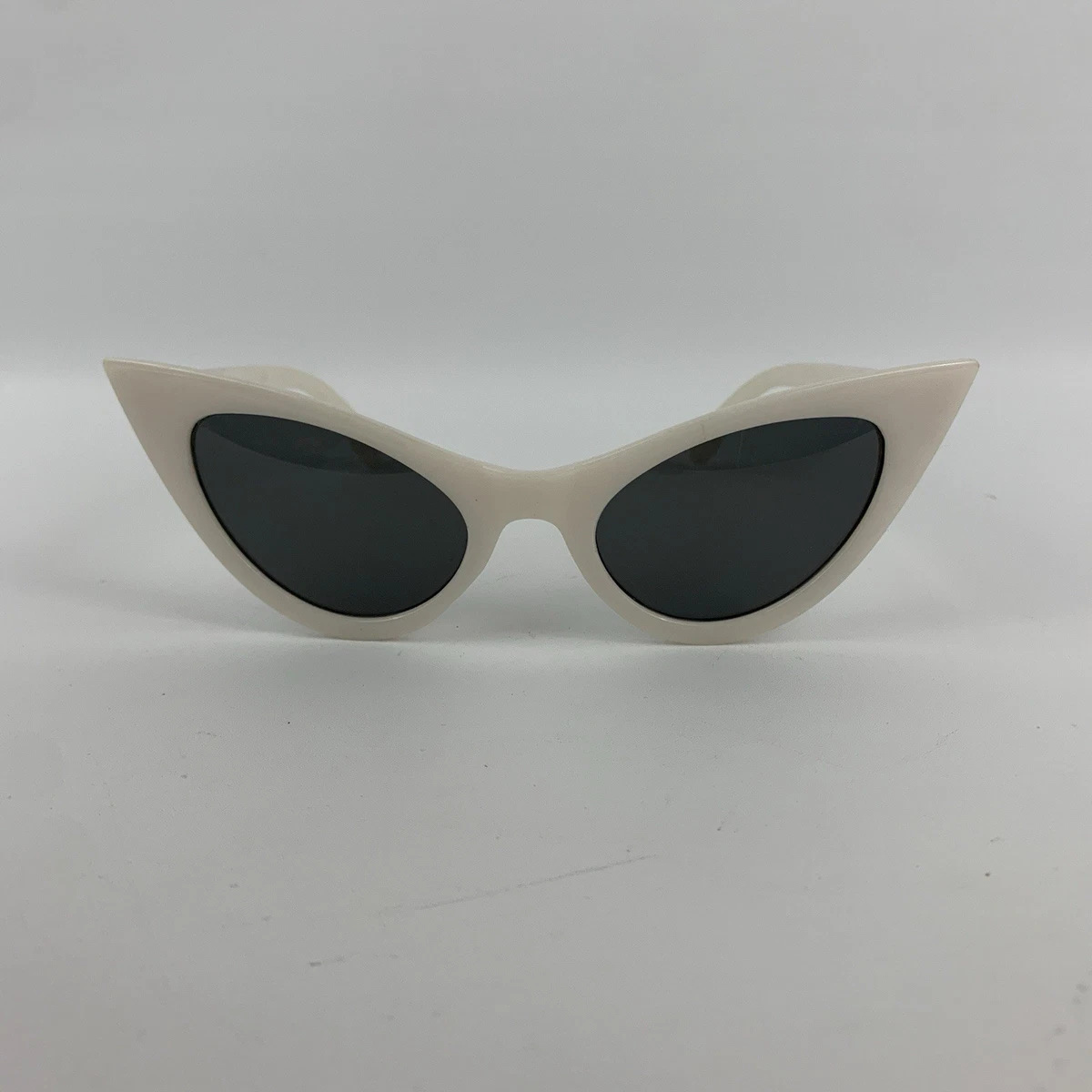 Cat Eye Plastic Frame White Vintage Sunglasses for sale | eBay display picture 2