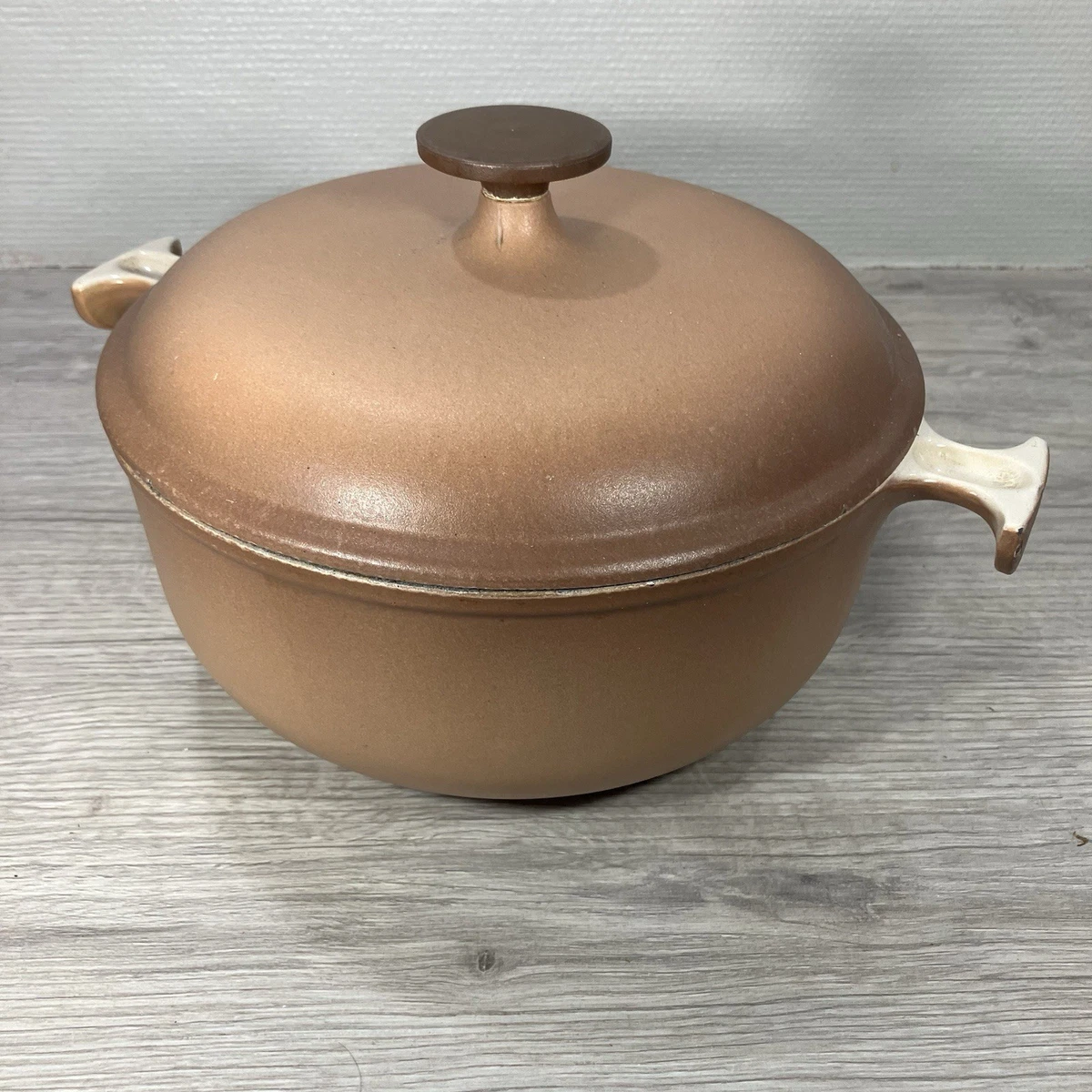 Cousances, Le Creuset - Een Vintage Cousances Cocotte Met Deksel Panna Gjutjarn