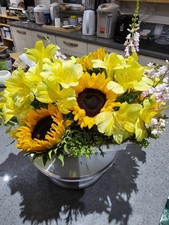 Small Flowers Arrangement  Only Available  To Deliver In Cardiff Area On Order
