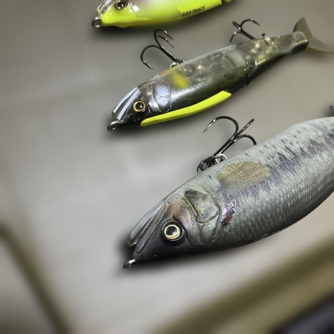 Jointed Claw 128/178 Set Bass Color No Tails Used Lure - Image 12