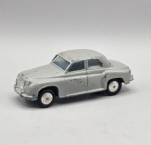 Vintage Corgi Toys Rover 90 Gray 1:43 scale made in Britian
