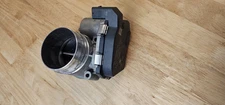11-15 BMW F30 F31 320i 328i Throttle Body Valve Air Intake Assembly 7588625 OEM