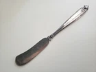 ANTIQUE VINTAGE COLLECTIBLE BUTTER KNIFE 5.75" INTERNATIONAL STERLING SILVER -
