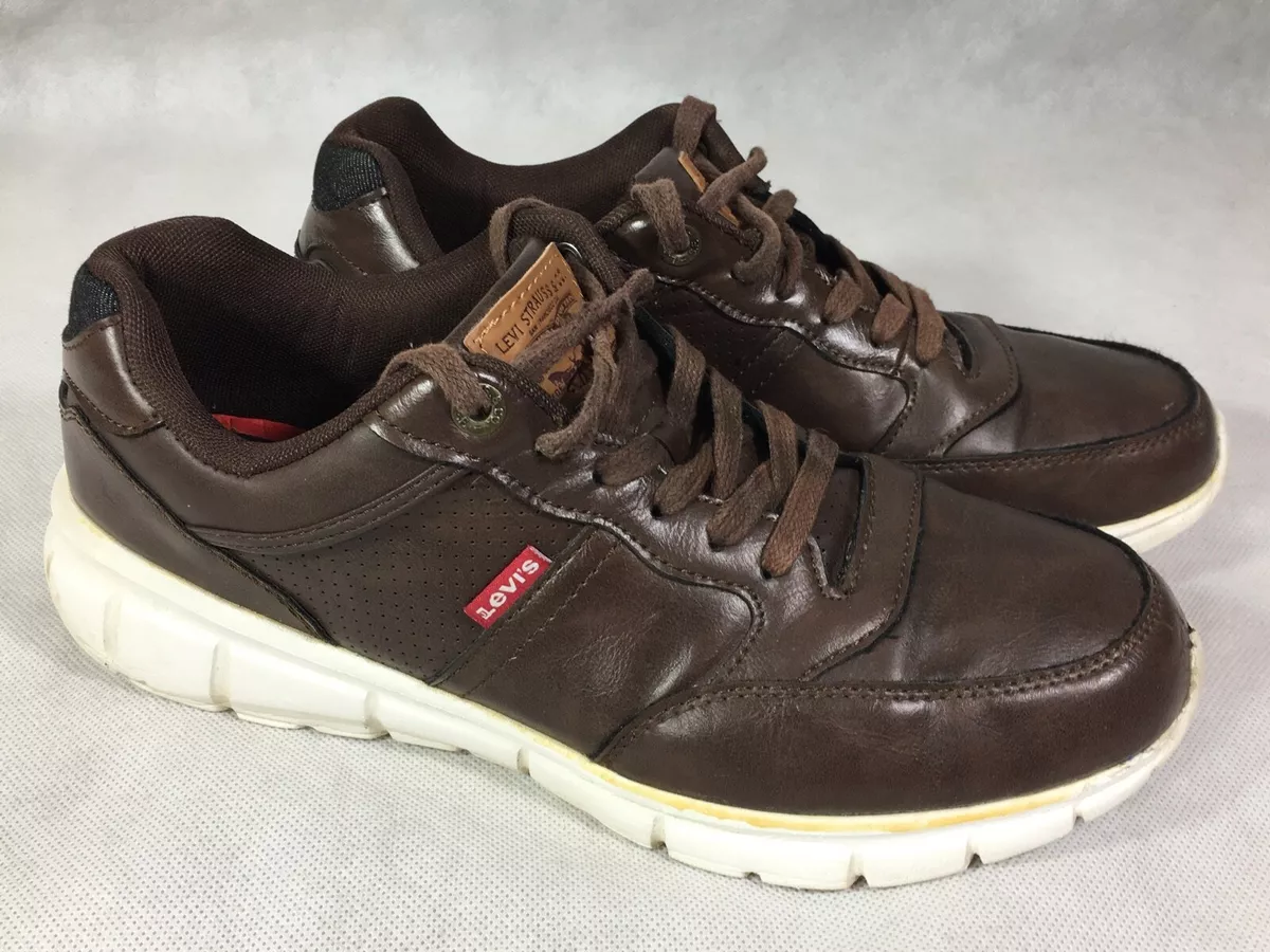 Levis top brown shoes