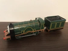 Thomas & Friends Trackmaster Motorized 2013 Train Emily & Tender