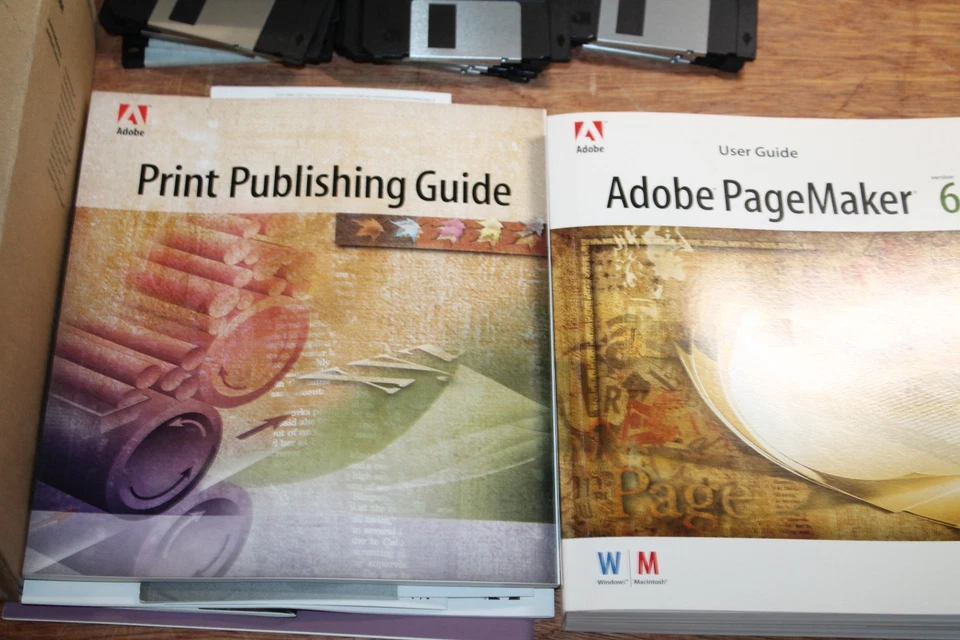 Vintage Adobe PageMaker Version 6.0 Mac Floppy Discs Plus Manuals 0197-2471 - Image 3 of 4