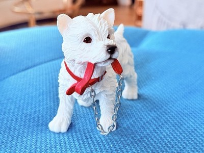 Leonardo Walkies Westie Dog Figurine West Highland White Terrier Collar Rojo