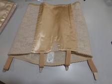 Gaine Vintage neuve  Corset  An 1960  corset avec porte jarretelle ROZ DOR T 95