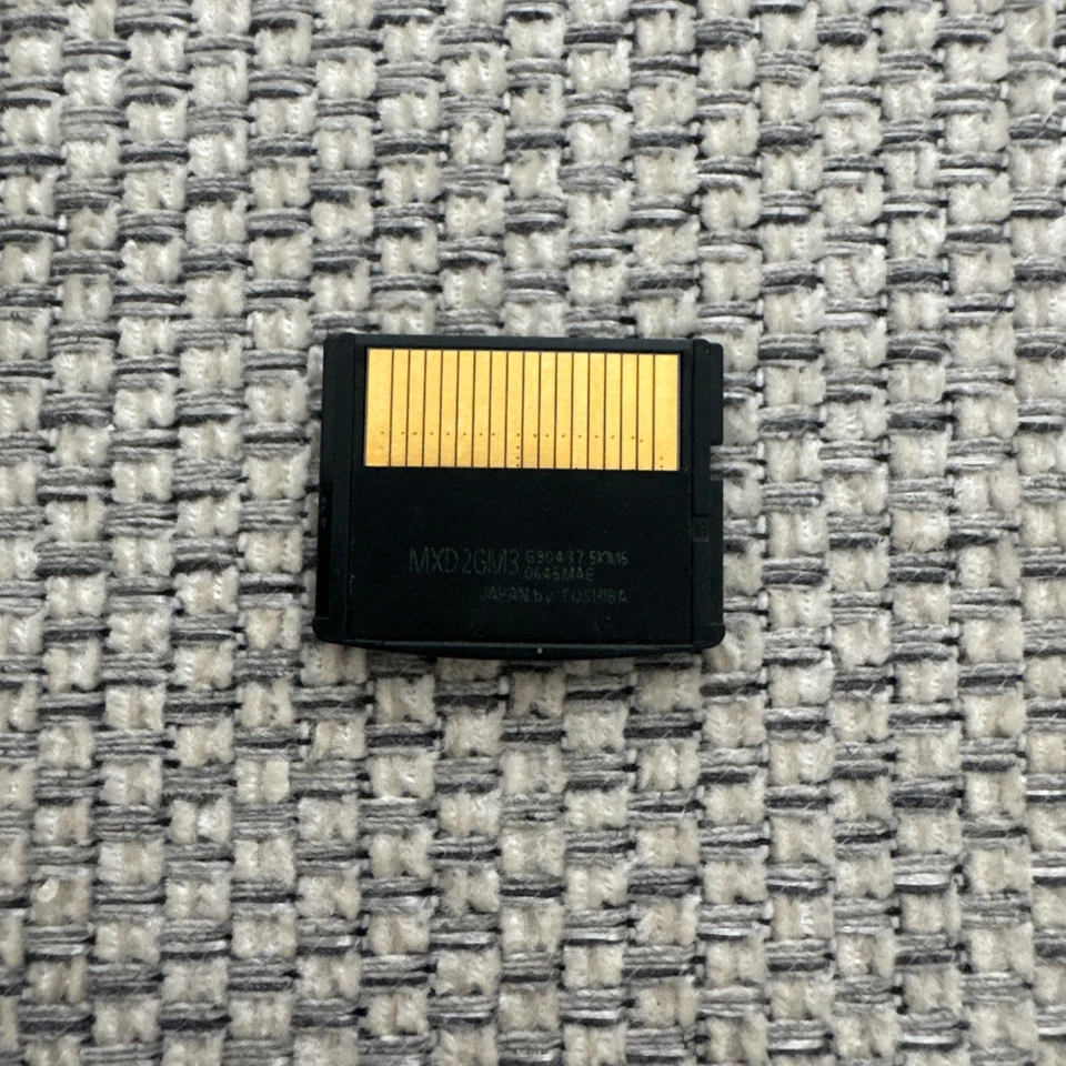 Olympus XD Picture Card M Fujifilm Compatible 2GB - Image 2 of 2