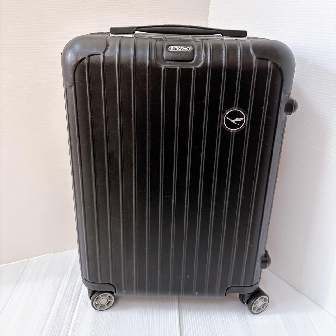 Rimowa Lufthansa Collaboration Salsa 32L–35L Black 4 wheels Carry
