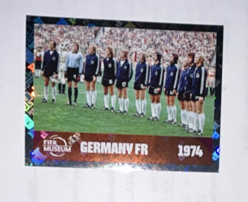 FIFA World Cup Germany Soccer 1974 Season Sports Trading Cards