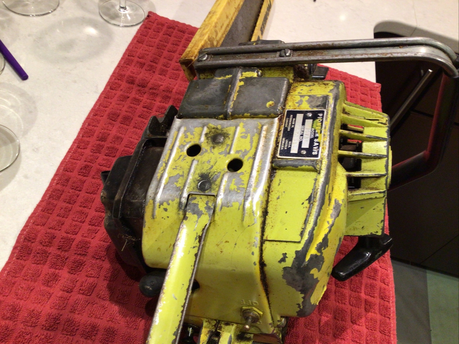 Vintage Pioneer 1073 chainsaw eBay