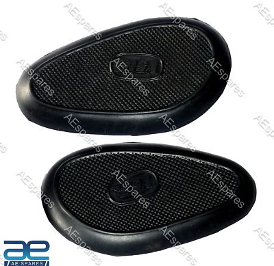Jeu De Poignées Caoutchouc Pour Genouillères / Réservoir - Compatible BSA A7 A10 B31 B33 C10 C11 C12 M20 M21 M - Noir