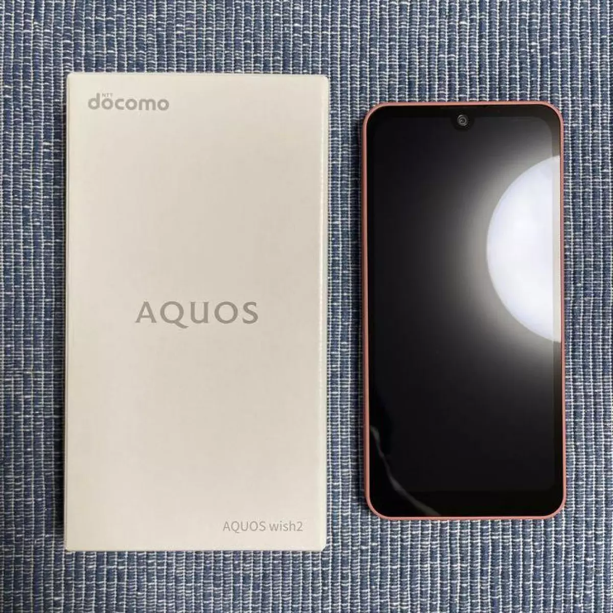 AQUOS wish2 64 GB docomo-