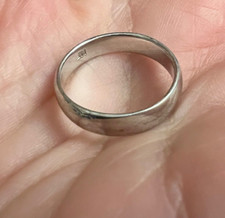 Vintage 925 Sterling Silver 5.5mm Band Ring Wedding Ring 4.35mm Size 7
