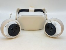 Oculus Quest 2 64GB White VR Headset w/ 2 Con...