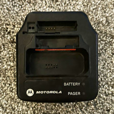 Motorola RLN5703C Pager Battery Charger Base Black Battery Pager Charger Base
