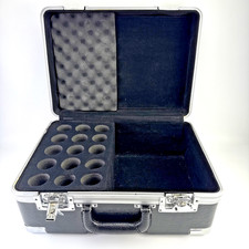 Gator Microphone Hard Case. 15 foam mic slots + storage side. 18" X 12”