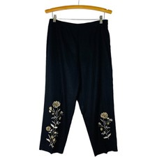 Vintage black linen embroidered floral high waisted cropped pants 10