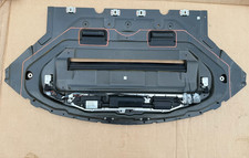 Mercedes Benz AMG GT A1905200600 ABDECKUNG Carbon engine cover