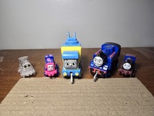 Thomas & Friends Metal Collection Minis Train Lot. Belle Carly Henry Millie Bert