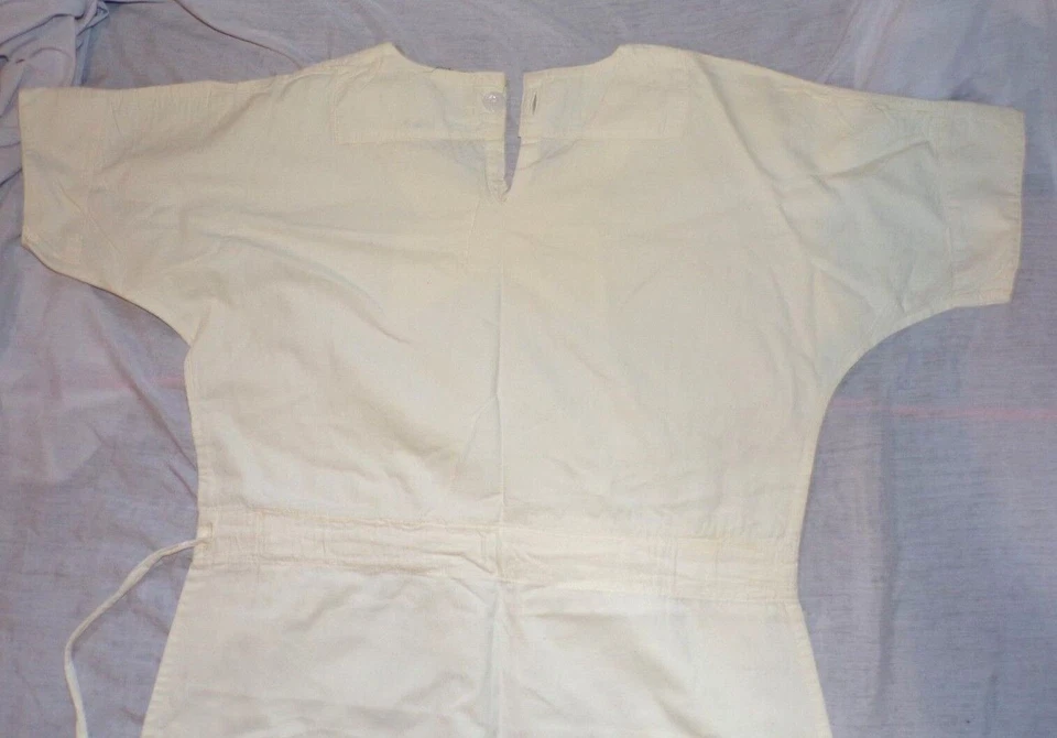 2 piezas De Colección Tomac Hospital Enfermeras Médico Uniforme Vestido Crecido Mediano Bolsillo Lateral Corbata Sombrero Foto 3 de 4