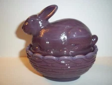 Mosser Glass Eggplant Purple Easter Bunny Rabbit Basket Box Covered Candy Dish