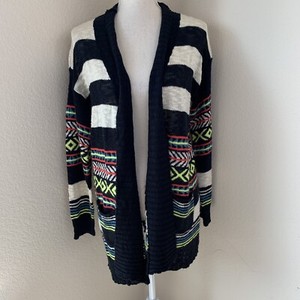 eyeshadow cardigan