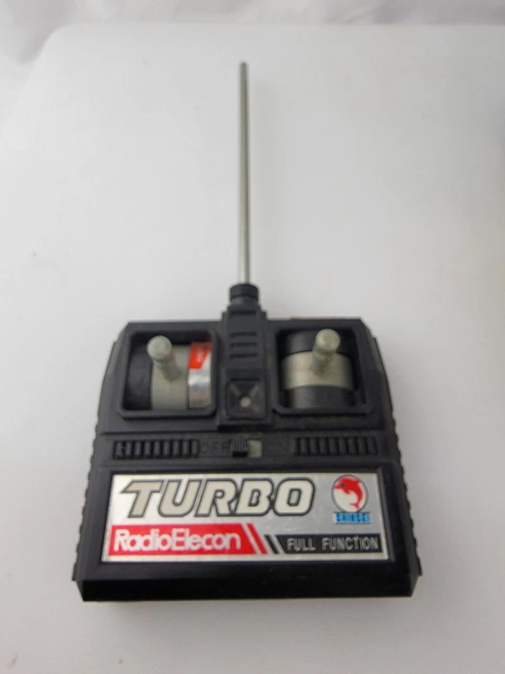 Поврежденный нерабочий пульт дистанционного управления автомобиля Дейл Эрнхардт #3 Wrangler RC автомобиля - Изображение 3 из 4