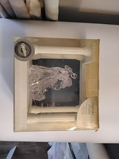 Wilton Wedding Cake Topper, Crystal Clear Couple's First Dance - 202-424