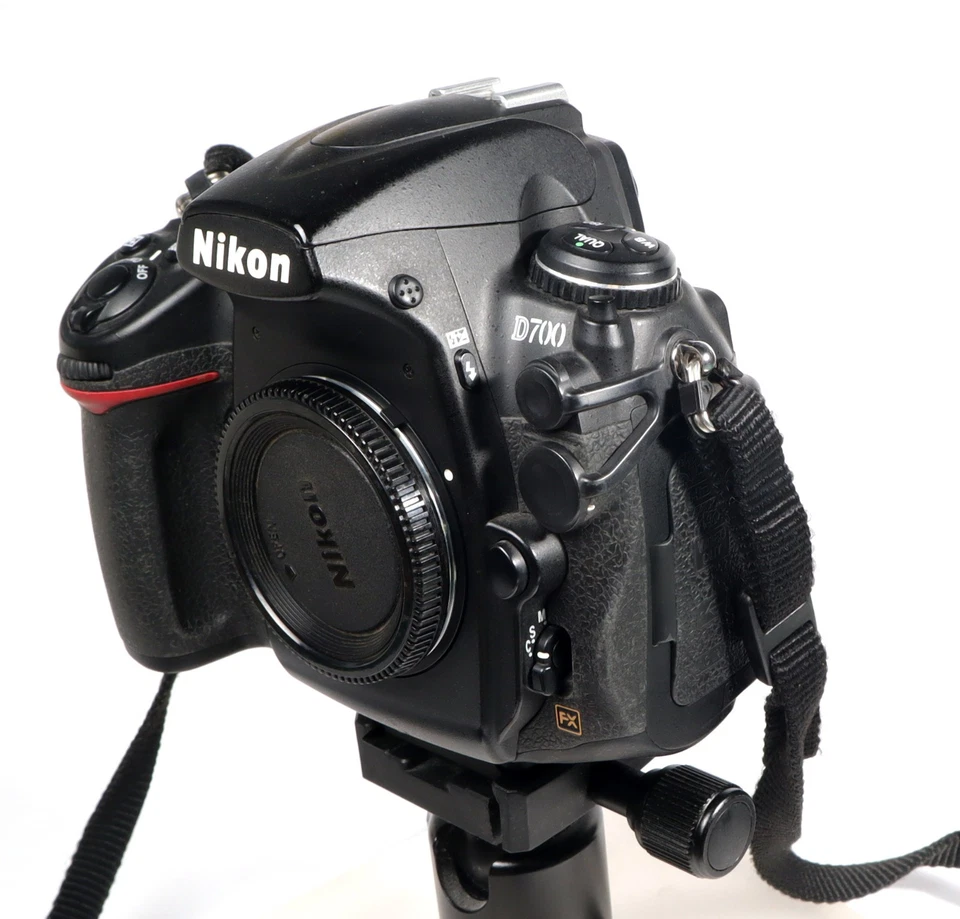 Nikon D700 Full Frame DSLR Body, 5500 obturador, totalmente probado, limpio y bueno Foto 3 de 4