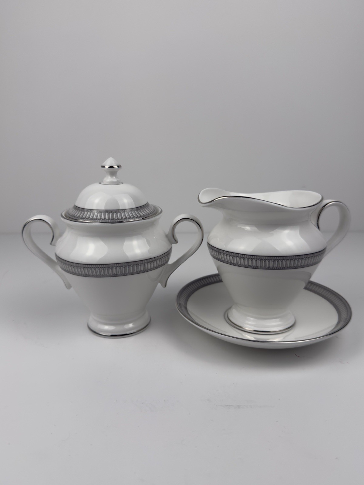 WATERFORD CARINA PLATINUM ENGLISH CREAMER – NEW
