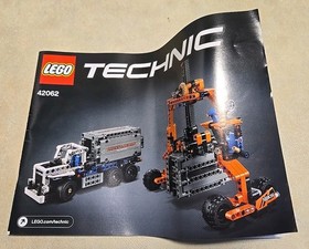 Retired Lego Technic 42062 Container Yard Truck & Loader Vehicle w Manual No Box