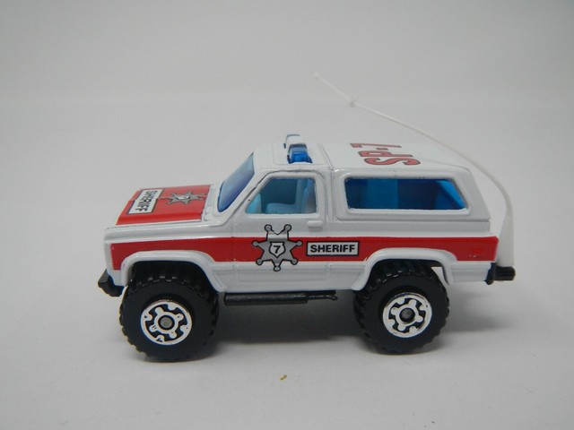 matchbox 4x4 chevy blazer 1983