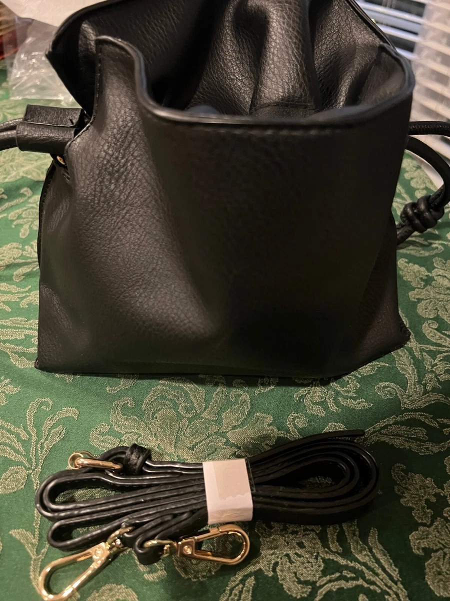 Lot NEIMAN MARCUS Purse Bag + Bonus Makeup Samples La Mer Chanel